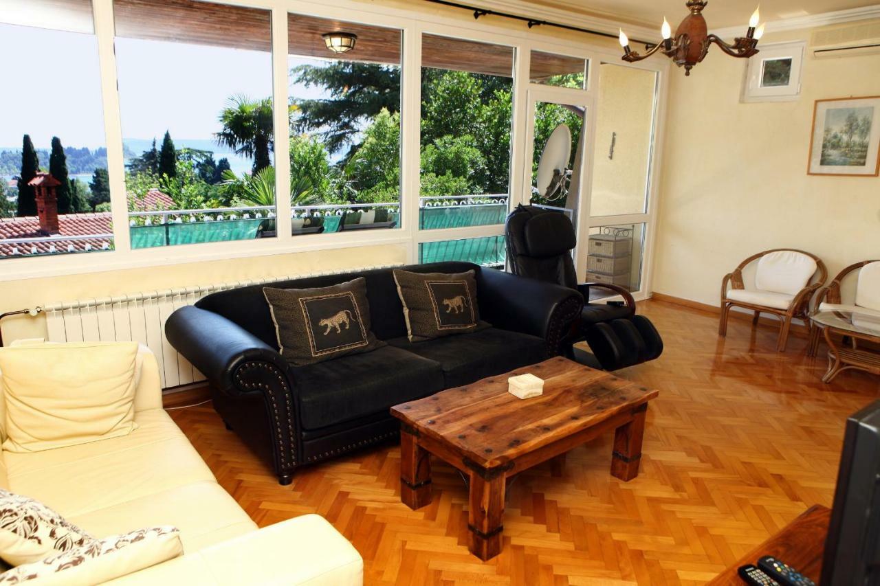 Centre Of Portoroz Cej Apartment Exterior photo
